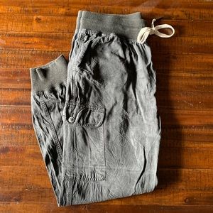 Aerie cargo joggers